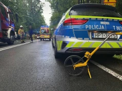 Wypadek na DK16. Zderzyły się dwa samochody