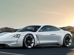 Porsche przyznaje, że Taycan dotarł zanim targ był gotowy