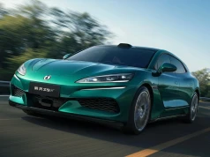 Autonomiczny drift w chińskim aucie. Tego jeszcze nie grali