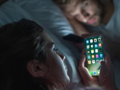 iPhone odpowiada za spadek liczby urodzeń na Zachodzie?
