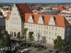 Sąd zawiesił proces oskarżonego o pedofilię