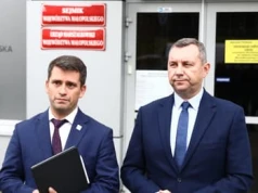 Obiecywali trzecią drogę, dziś stają naprzeciw siebie. Jak posłowie Hołowni chcą bić się o Kraków
