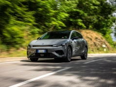 Wygląda jak milion dolarów, kosztuje niewiele. Leapmotor B05 już w Polsce!