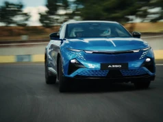Pierre Gasly testuje system Alpine Active Torque Vectoring za kierownicą A390 GTS