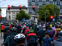 Takiego widoku w Krakowie nie ogląda się codziennie. Rowerzyści przejęli ulice