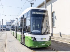 Tramwaje Flexity wchodzą do służby w Grazu. Wkrótce będzie ich więcej