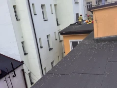 Cieszyn: Mężczyzna spadł z wysokości. Na miejscu interweniowały służby | WIDEO