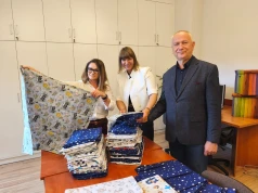 Bielszczanie uszyli ponad 100 kolorowych poszewek dla dzieci z placówek opiekuńczo-wychowawczych