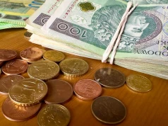 Wpłacisz te pieniądze do banku? Taka gotówka to nie prezent. Fiskus tylko czeka na błąd
