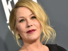 Christina Applegate nie poddaje się chorobie. Serialowy brat zdradził jak czuje się aktorka