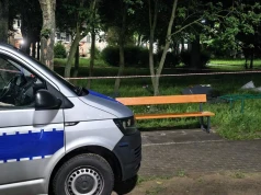Eksplozja toalety przenośnej. Kebab był zbyt ostry? (ZDJĘCIA)