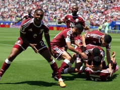Katar zaszokował na mundialu! Bohater z koszmarnym ciosem w głowę