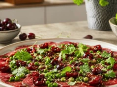 Włosko-polskie z nutą Azji. Carpaccio wołowe z przepisu Mateusza Gesslera