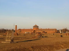86 lat temu Niemcy deportowali pierwszych Polaków do Auschwitz