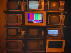 Emeryci nagle zapłacą na TVP i Polskie Radio. Tak działałaby opłata audiowizualna