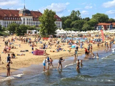 Bilet nad morze za niecałe 30 zł. Ten pociąg to hit wakacji Polaków