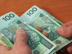 Aktywa emerytalne Polaków rosną. Wyniki OFE i PPK liderem wśród państw OECD