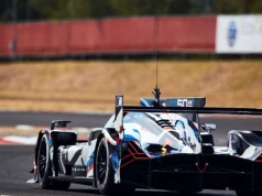 BMW prowadzi w Le Mans po kraksie Porsche. Stawka ściśnięta