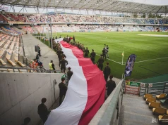 Dzień Weterana na Stadionie Miejskim w Bielsku-Białej. Mecz żołnierzy z byłymi piłkarzami