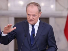 Dodatkowe dni wolne w sierpniu, ale nie dla wszystkich. Tusk się nie wahał