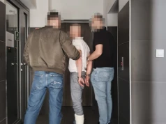 Pobili obywatela Algierii za rozmowę z kobietą. Wieczór kawalerski skończyli w policyjnej celi