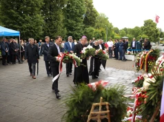 Bp Roman Pindel o pierwszej deportacji Polaków do Auschwitz: służyli Ojczyźnie i ludziom