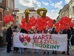 Ulicami Radomia przeszedł Marsz dla Życia i Rodziny