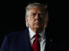 Wiek zaczyna ciążyć Trumpowi. Amerykanie "nie chcą prezydenta, który zaśnie za kierownicą"