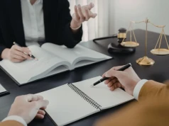 Czy przedsiębiorca powinien konsultować każdą umowę z prawnikiem?