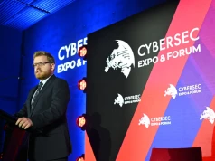 "Zatrważająca liczba spraw". Minister na CYBERSEC ostrzega przed rosnącym zagrożeniem