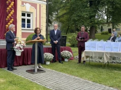 65 lat troski i codziennej służby. Jubileusz Powiatowego Domu Pomocy Społecznej w Pogórzu