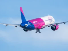 Samolot Wizz Air miał 27 godz. opóźnienia. Polscy podróżni: chaos