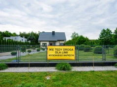 Protest mieszkańców Modlicy. Sprzeciwiają się planowanej trasie linii wysokiego napięcia