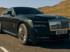 Rolls-Royce Spectre po odświeżeniu z lepszym zasięgiem. Typowemu nabywcy RR wystarczy na prawie 4 tygodnie jazdy
