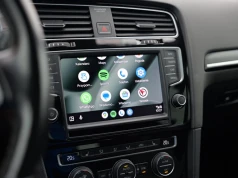 Irytujący problem w Android Auto. Kierowcy nie mogą wykonywać połączeń