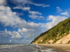 Mówią, że to najpiękniejsza plaża w Polsce. Pusta, szeroka i malownicza