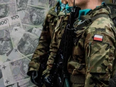 Już po 15 latach służby! Emerytura mundurowa dużo wyższa niż w ZUS