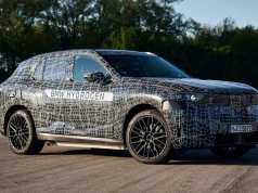 Nowe BMW X5 zaoferuje aż pięć różnych układów napędowych