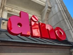 Karolina: zwolnili mnie, bo zastrajkowałam. Dino: poszło o kwiaty
