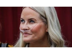 Księżna Mette-Marit przeszła PRZESZCZEP PŁUC! "Operacja przebiegła pomyślnie"