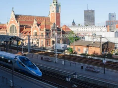 Podróż pociągiem z Warszawy do Gdańska w 100 minut? Duże plany inwestycyjne na kolei