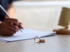 Jak złożyć pozew o rozwód? Procedura, koszty, dokumenty i najważniejsze decyzje przed sprawą