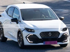 Nowe Renault Clio z silnikiem o mocy 200 KM przechodzi testy. Czy to nowe Clio RS?