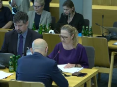 Ministerstwo Zdrowia chce pozyskiwać szczegółowe dane o zatrudnieniu i wynagrodzeniach personelu medycznego