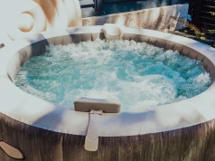 Jacuzzi dmuchane pracuje godzinami. Rachunek za prąd potrafi zaskoczyć wielu właścicieli