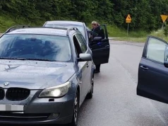 Pijany kierowca BMW pędził w terenie zabudowanym 110 km/h
