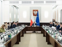 Większa jawność wynagrodzeń lekarzy. Przygotowania do utworzenia stałej bazy wojsk USA w Polsce