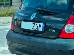 Kierowca padł ofiarą żartu. Grozi mu srogi mandat
