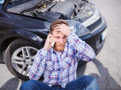 Kupili auto w USA. Nie wiedzieli, że jadą bez poduszek