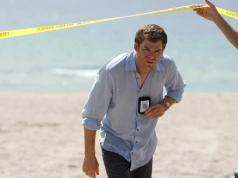 ,,Dexter” powrócił! Kultowy serial o najsłynniejszym seryjnym mordercy w historii telewizji ponownie dostępny w katalogu Netflixa